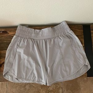 ❌SOLD❌ Balance Athletica Breeze Shorts